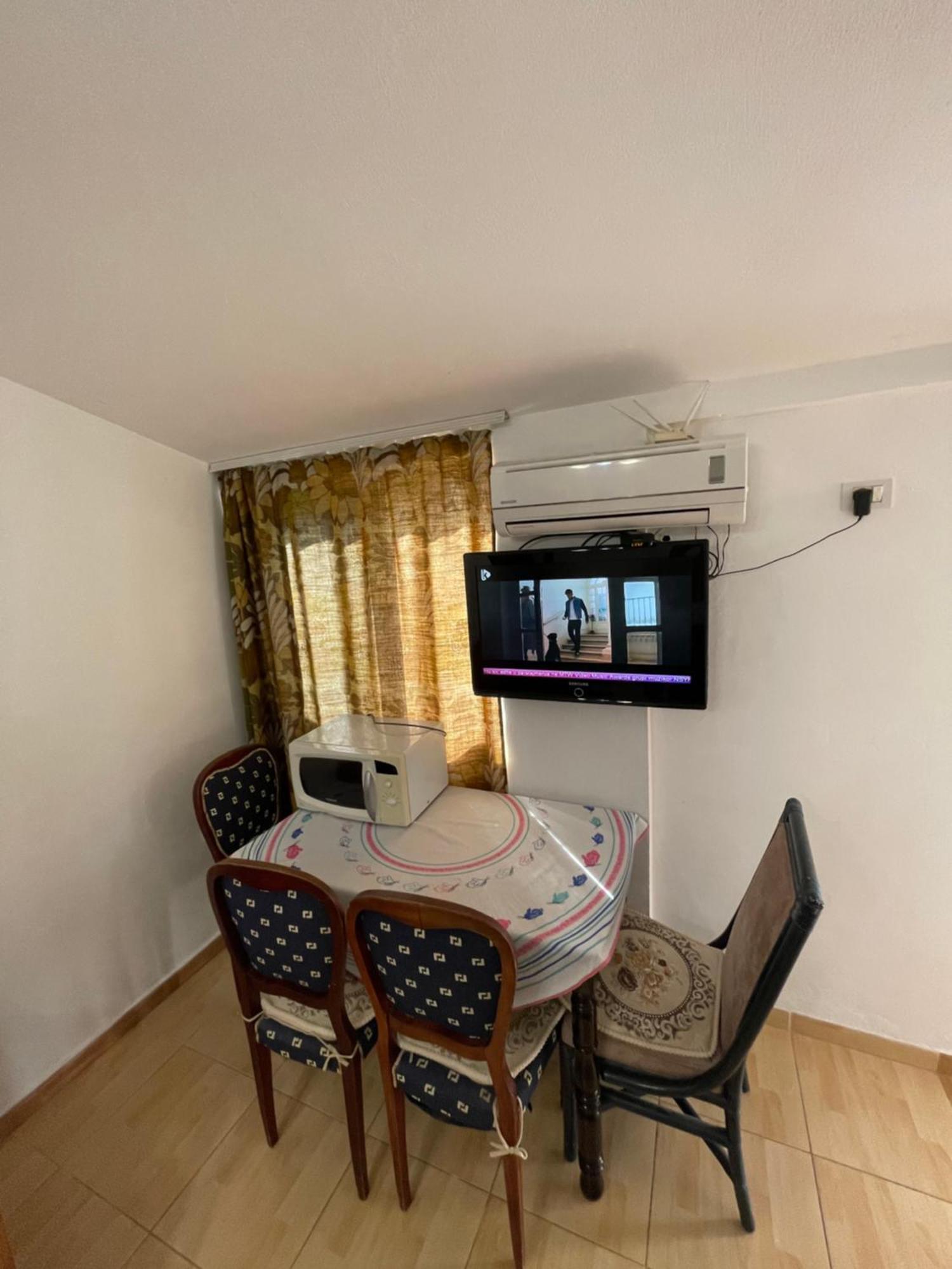 Villa House For Rent Jurgen Golem  Esterno foto